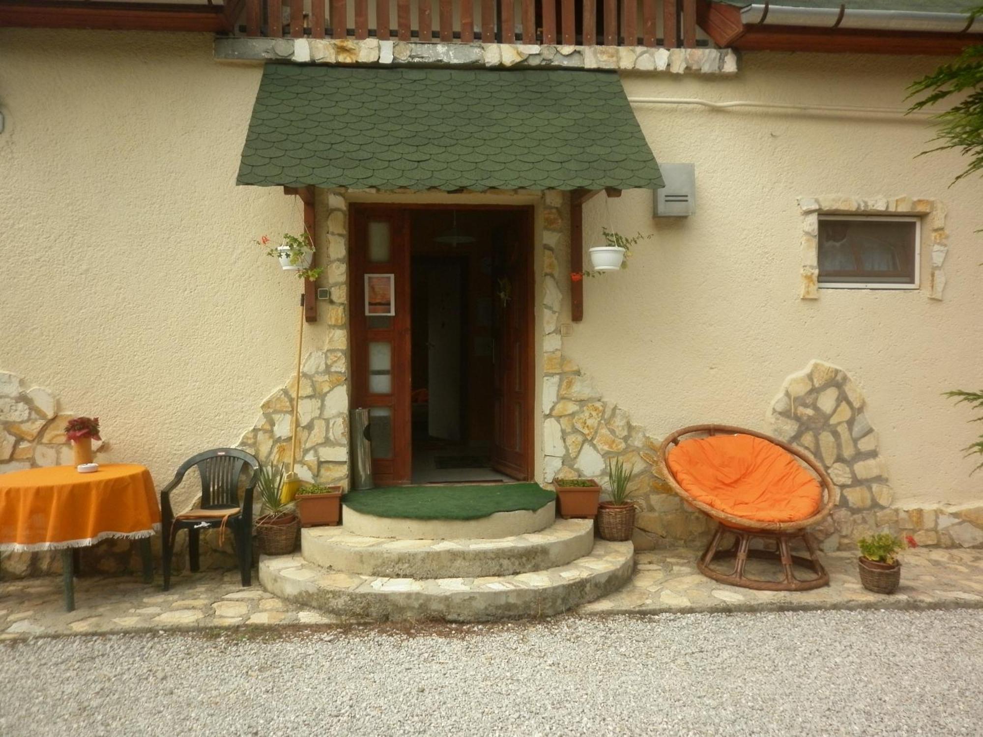 Taltos Vendeghaz Bed & Breakfast Szilvasvarad Exterior photo